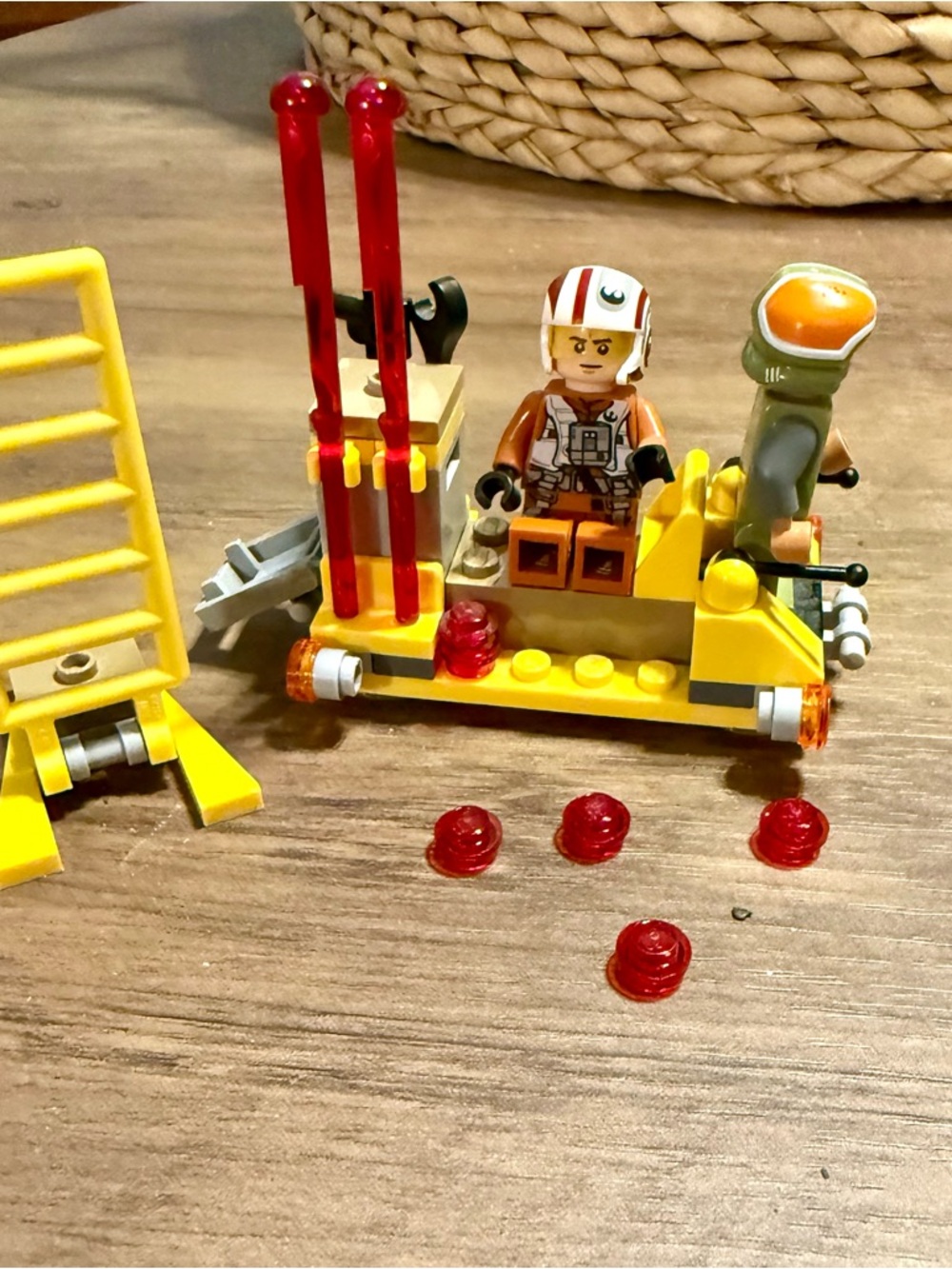 LEGO Star Wars: Poe's X-Wing Fighter (75102) PARTS ONLY